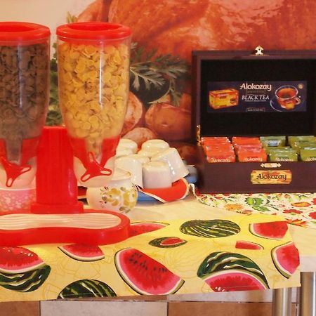 Admiral Nelson Hotel Skadovsʼk Екстериор снимка